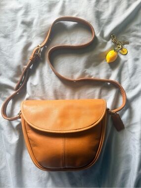 *Rare* Vintage Coach Paris bag style 4100/Made in USA- Late 80s/Pre 1994